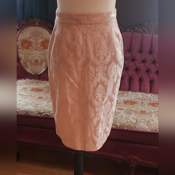 1980s two piece skirt suit - Picture 4 of 6